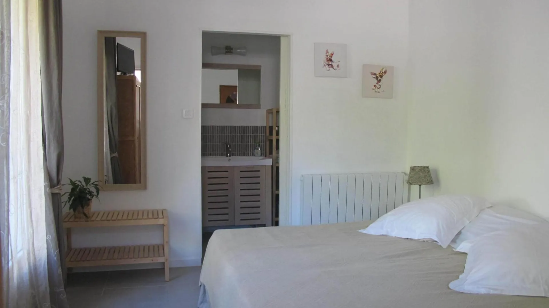 Bed and Breakfast Lou Cardalines Bédoin Frühstückspension