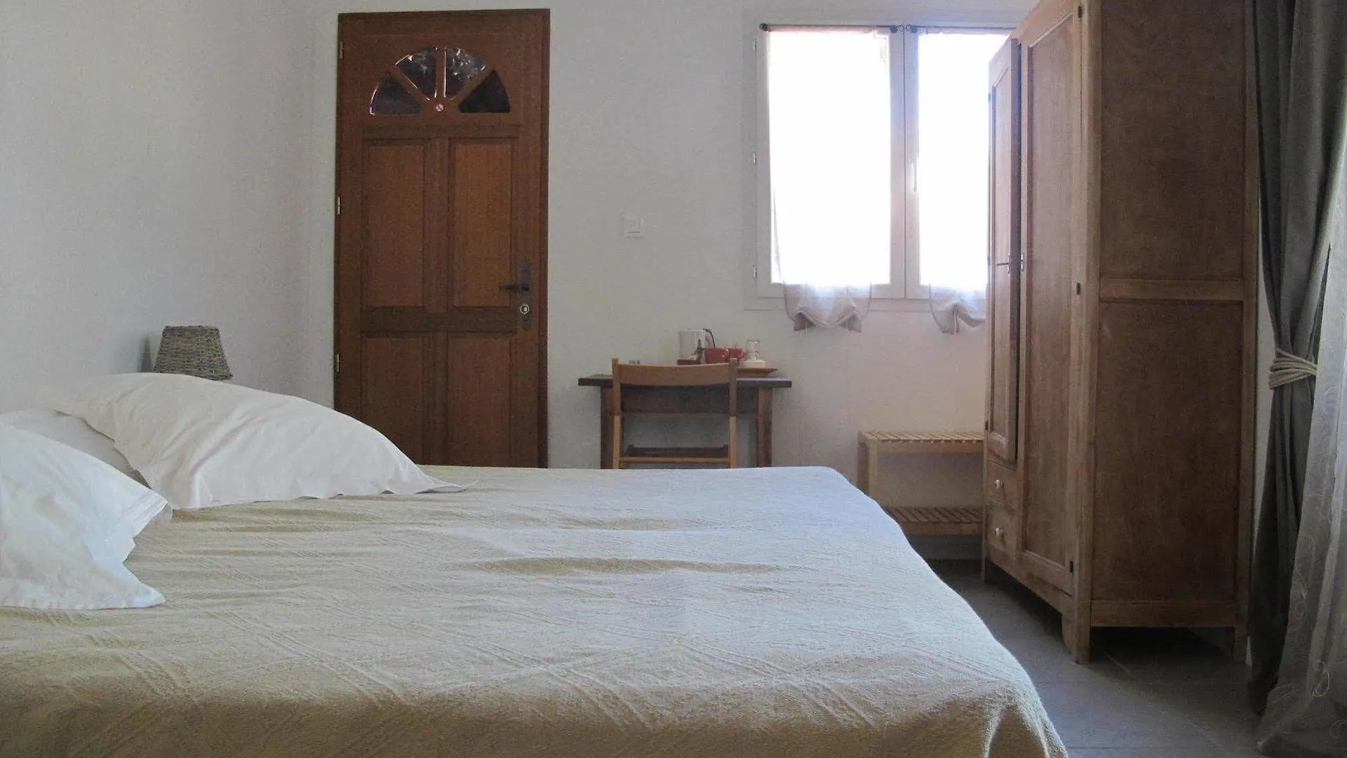 Couette-café Bed and Breakfast Lou Cardalines à Bédoin